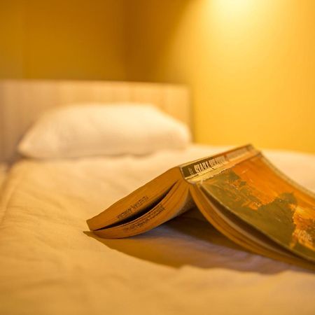 Your Hostel Yerevan Phòng bức ảnh